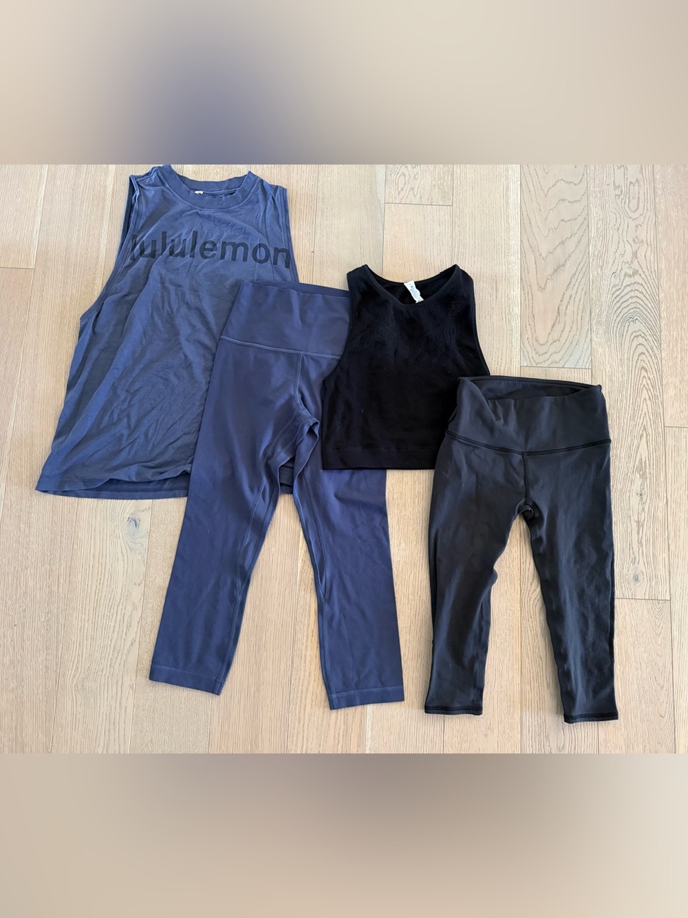 Lululemon - Crop leggings & top sets